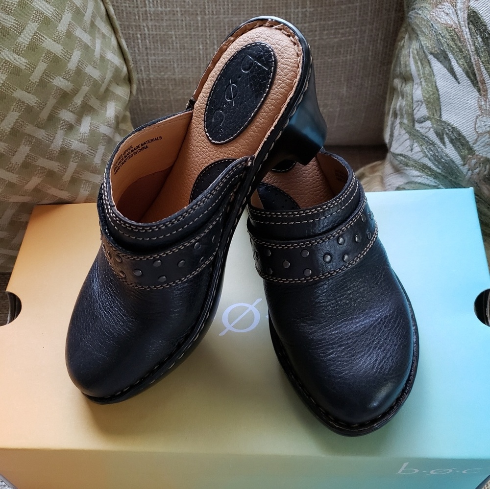 b.o.c. Clogs